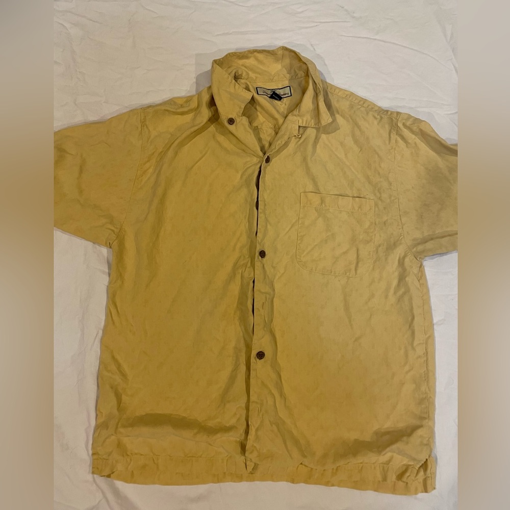 Tommy Bahama Textured Pattern Button Up - image 1